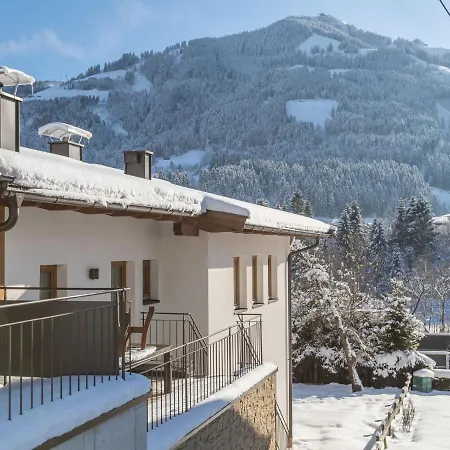 Vakantiehuis Bergblick 2 *